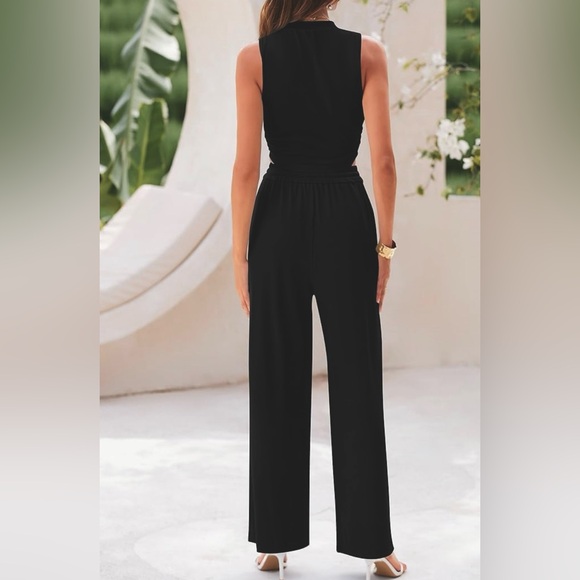 Black Ribbed Two-Piece Set – Size Small - Picture 2 of 5